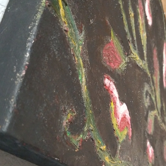 Original painting of rose buds - Picture 2 of 4